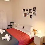 Vanchiglia30guestroom Alloggio in famiglia Torino