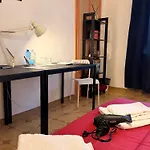 Vanchiglia30guestroom Alloggio in famiglia Torino