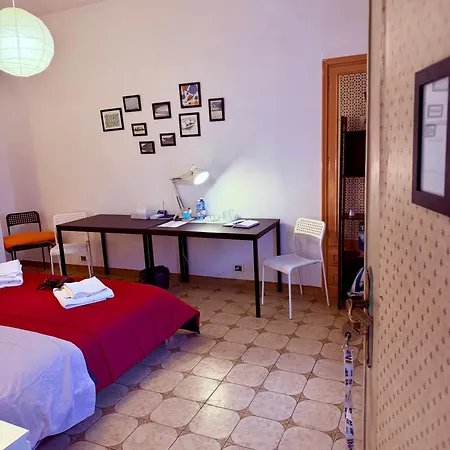 Vanchiglia30guestroom *