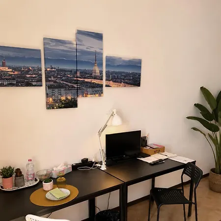 Rum i privatbostad Vanchiglia30guestroom Turin