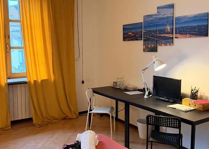 Vanchiglia30guestroom Rum i privatbostad *